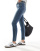 Thumbnail 1 van 5