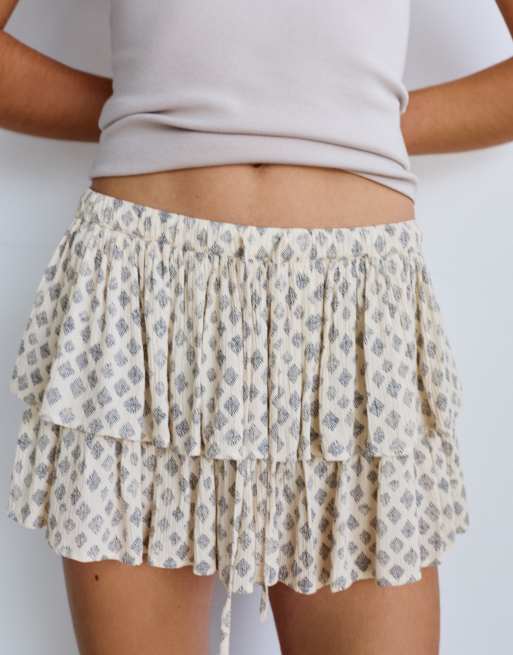 Pull&Bear – Skort in Rosé mit Rüschen, 2 von 4