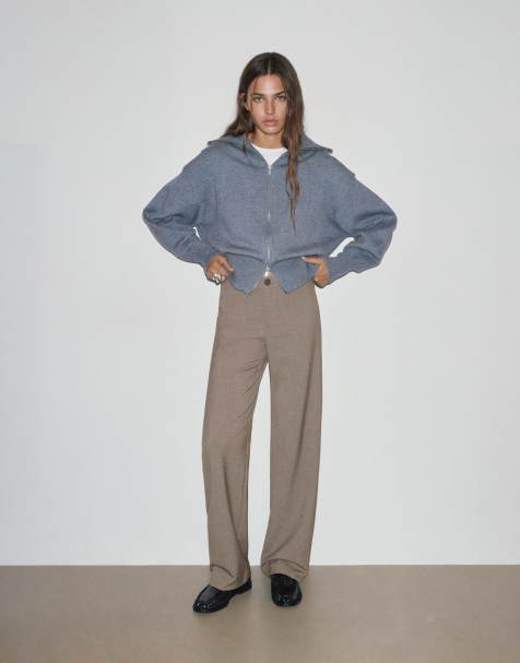 Pull&Bear Slim Fit Anzughose mit geradem Bein in Beige - view 1