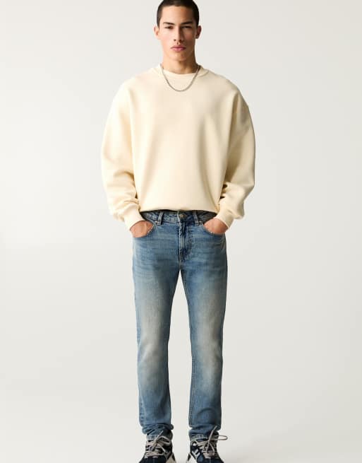 Pull&Bear - Slim-fit jeans in middenblauw