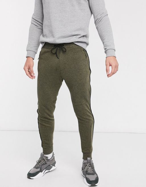 Pull&Bear slim fit jogger with contrast trim in green | ASOS