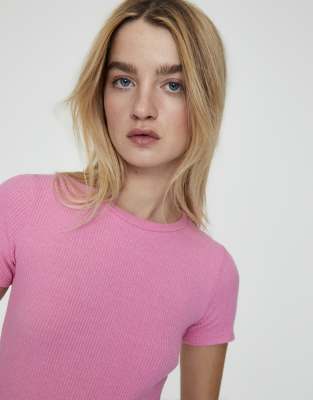 pink slim fit t shirt