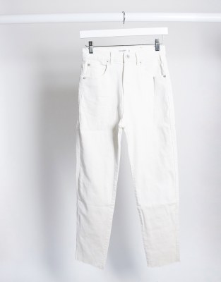 white mom jeans pull and bear