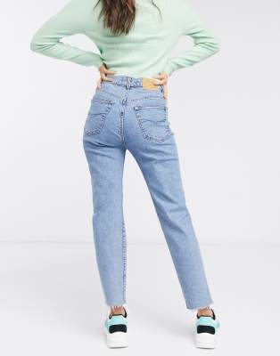 pull and bear mum jeans