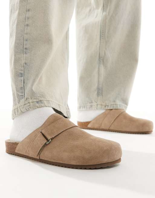 Pull&Bear slip on clogs in beige 