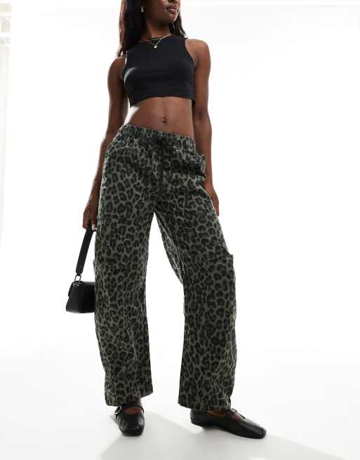 Pull&Bear slouchy wide leg jeans in khaki leopard print