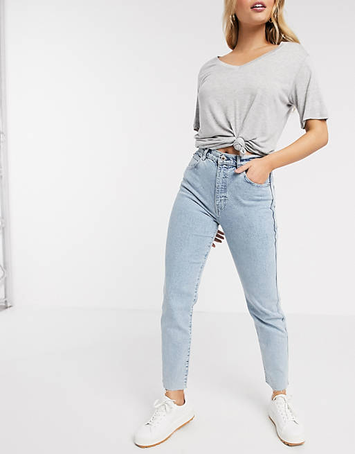 Geneigd zijn Invloed formaat Pull&Bear - Smalle mom jeans in lichtblauw | ASOS