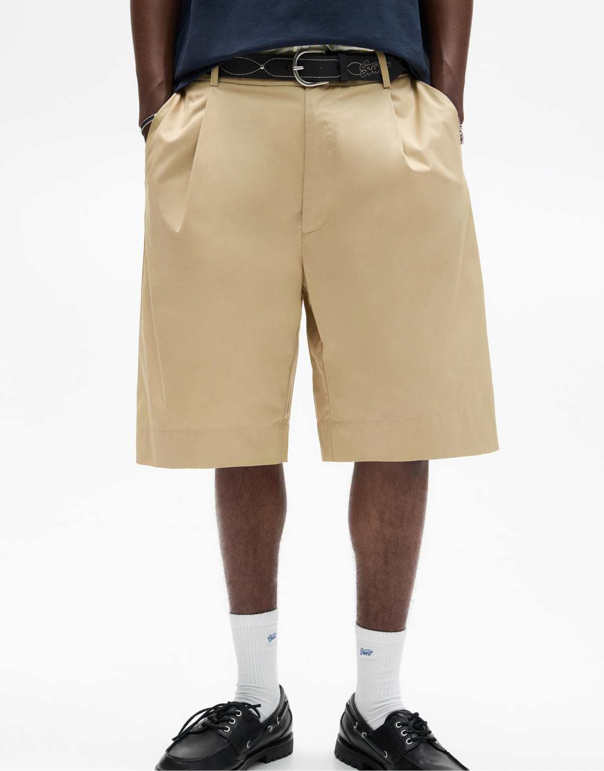 Pull&Bear smart bermuda shorts with darts in beige