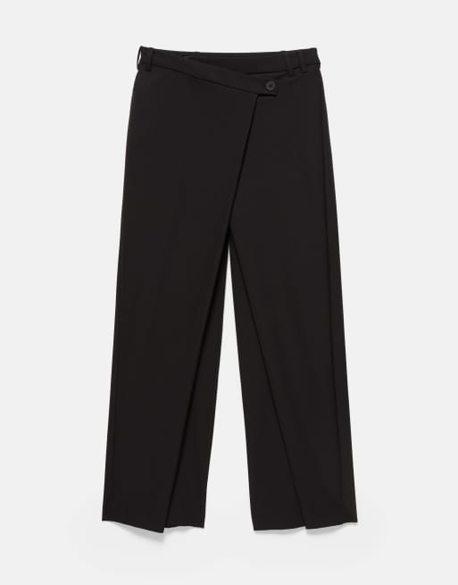 Pull&Bear Smart trousers with a crossover waist in black, 4 of 7