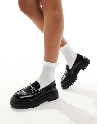 Pull & Bear Chunky Loafer Shoe In Black