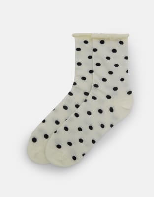 Pull & Bear - Socken in gepunktetem Weiß