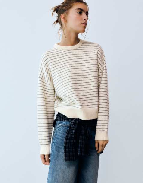 Pull&Bear Soft knit boxy jumper in ice - view 1