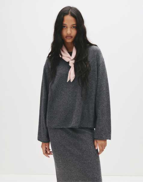 Pull&Bear Soft touch long sleeve t-shirt in medium grey - view 1
