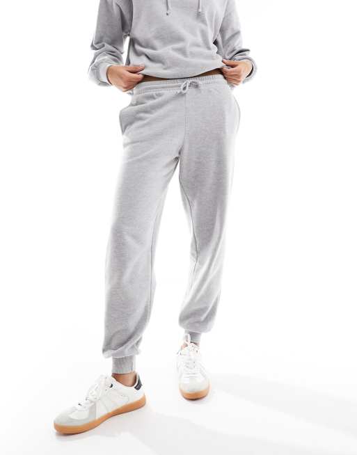 Soft jogger hot sale sweatpants