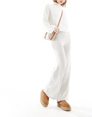 Pull&Bear soft touch straight leg pants in beige marl - ASOS Price Checker