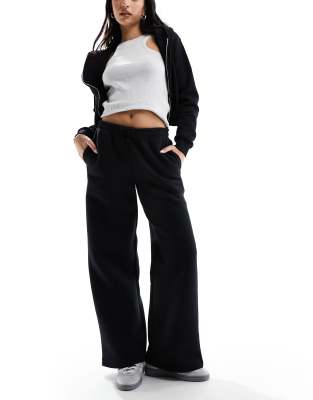 Pull & Bear Soft Touch Wide Leg Sweatpants In Black