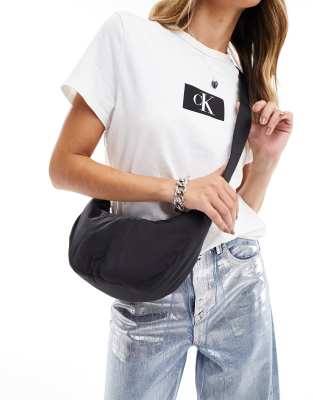 Pull&Bear - Sort crossbody-taske i nylon