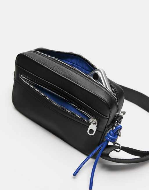 Pull&Bear - Sort crossbody-taske med udsmykninger, 4 af 4