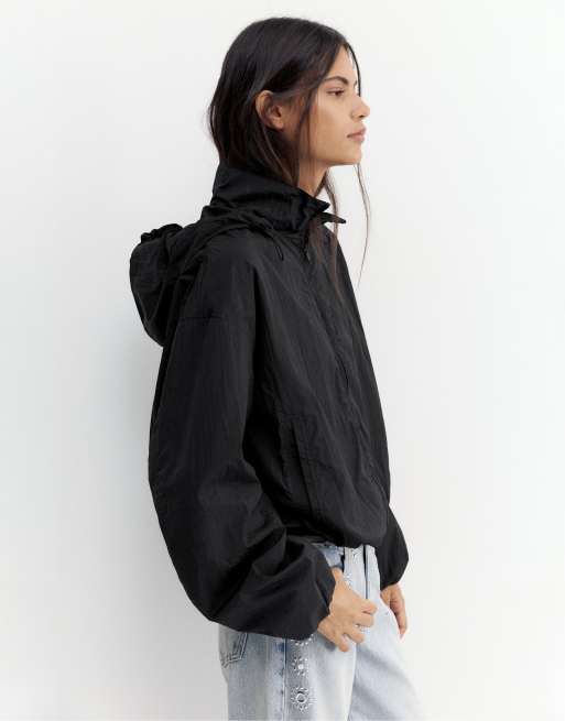 Pull&Bear - Sort let jakke med hætte, 3 af 7
