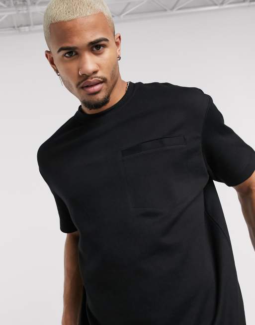 Pull&Bear — Sort løs t-shirt med brystlomme