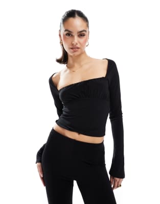 Pull&Bear - Sort og rynket overdel i mesh med lange ærmer - view 1