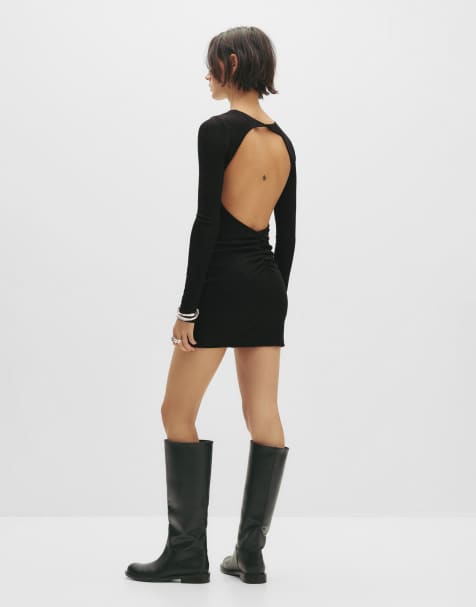 Pull&Bear - Sort skinnende kort kjole med åben ryg - view 1