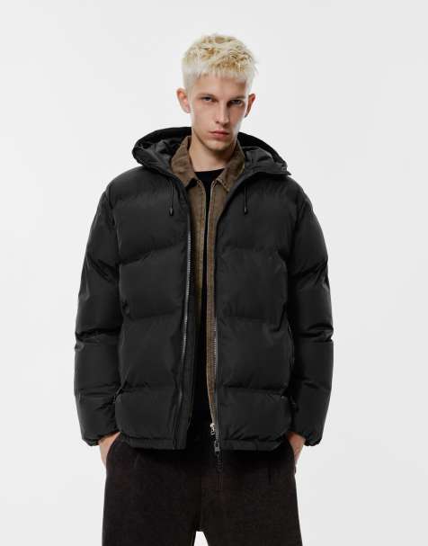Pull&Bear - Sort varmeforseglet jakke med hætte og vatteringer - view 1