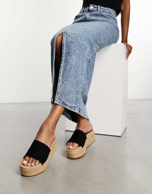 Pull&Bear - Sorte espadrille-sandaler med flatform-sål