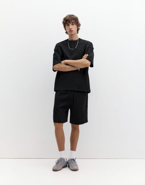 Pull&Bear - Sorte jogging-bermudashorts med interlock-sømdetaljer - view 1