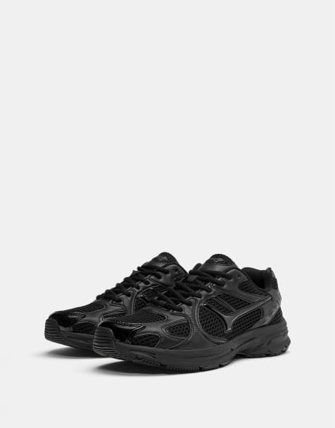 Pull&Bear - Sorte sneakers med forskellige paneler - view 1