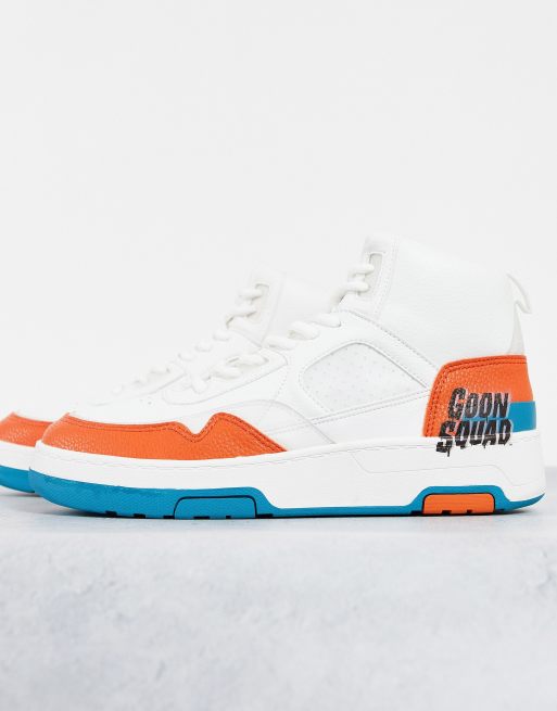 Pull&Bear Space Jam high top trainer in white and orange