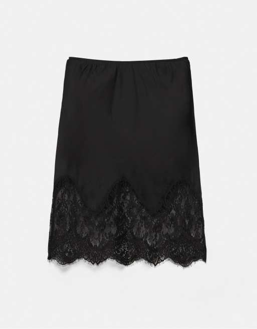 Pull&Bear spets midikjol i svart, 6 av 6