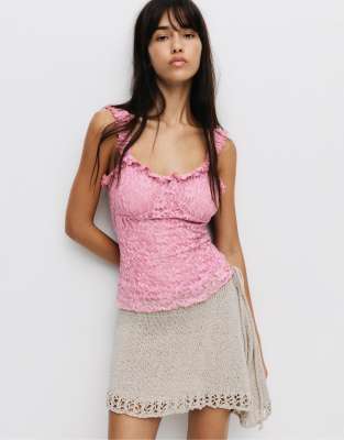 Pull & Bear - Spitzen-Riemchentop in Staubrosa