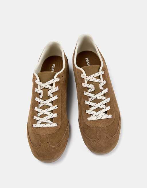 Pull&Bear – Split – Sneaker aus Wildleder in Braun, 2 von 3
