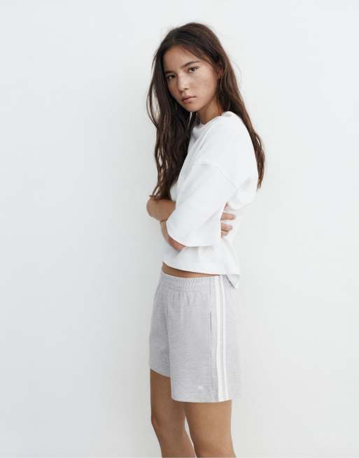 Pull&Bear Sports shorts with side stripes in grey marl, 3 of 4