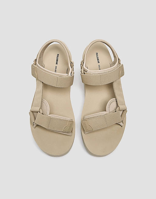 Release chin Pebish Pull&Bear sporty utility flat sandal with velcro fastening in beige | ASOS