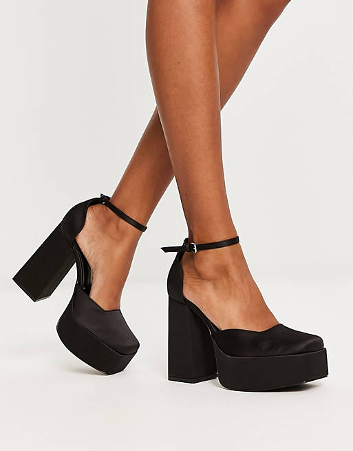 Pull&Bear square front platform heeled sandals in black