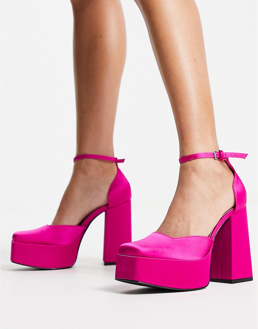 Pull & Bear square front platform heeled sandals in pink