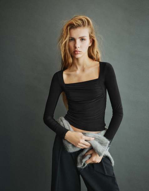 Pull&Bear Square neckline top with gathers in black