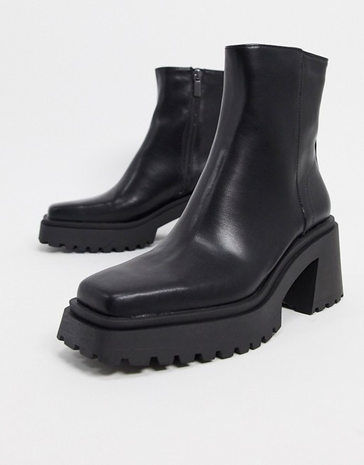 Pull&Bear square toe chunky ankle boot in black