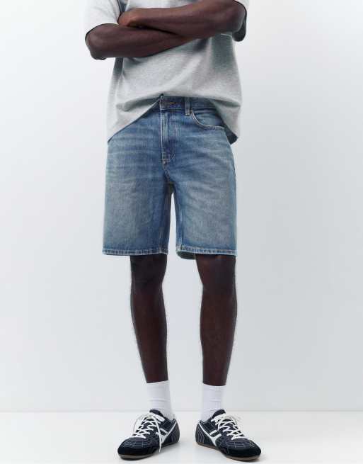 Pull&Bear – Standard – Bermuda-Jeansshorts in Mittelblau, 3 von 4