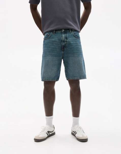 Pull&Bear Standard denim bermuda shorts in neon blue - view 1