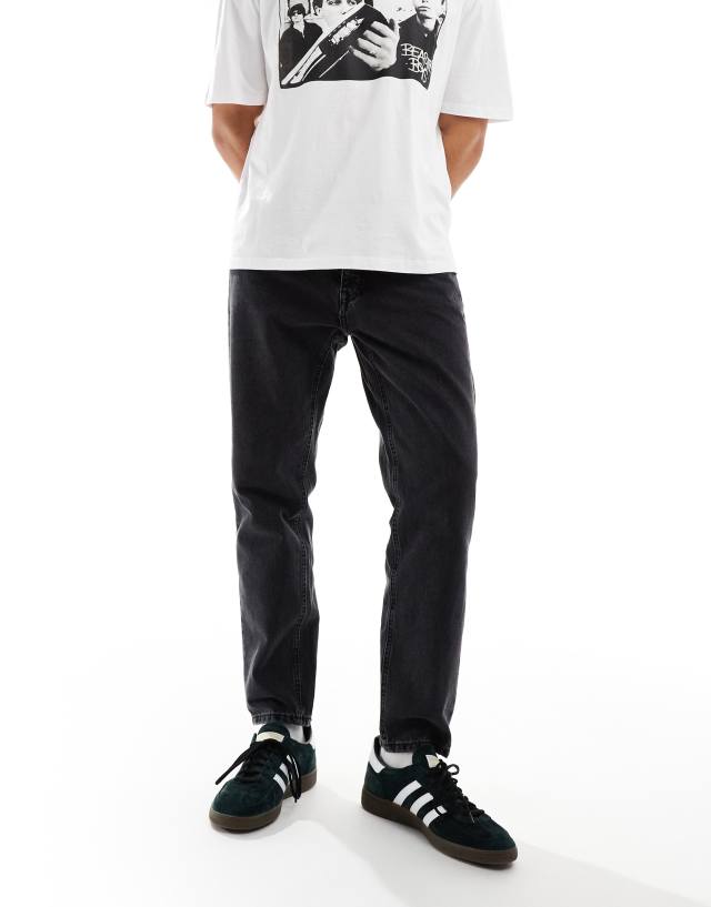 Pull&Bear - standard fit jeans in black