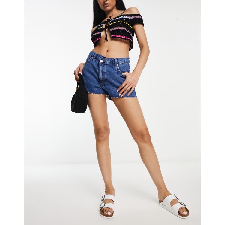 The Five Best Cut Off Denim Shorts