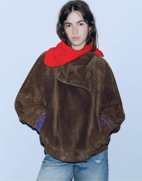 Pull&Bear stickad triangelscarf i rött i ull - view 1
