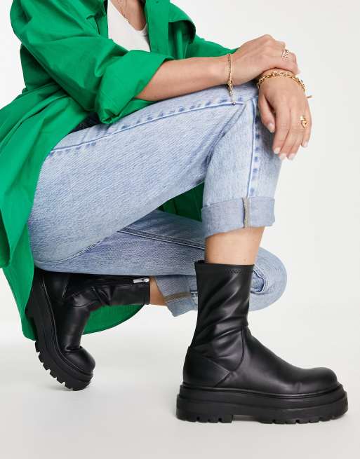 Pull&Bear - Stivali neri con suola spessa e zip laterale