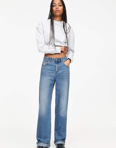 Pull&Bear straight baggy jeans with turn up hems in medium blue - view 1