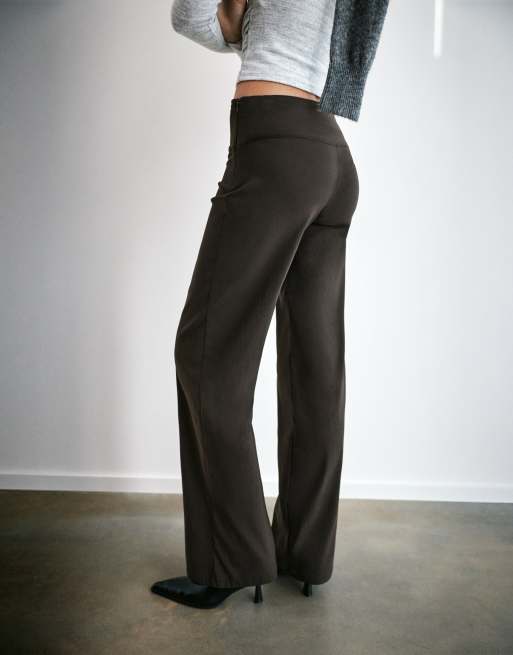 Pull&Bear Straight double-buckle trousers in brown, 3 of 7