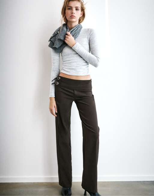 Pull&Bear Straight double-buckle trousers in brown, 4 of 7