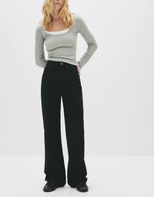 Pull & Bear - Straight Jeans in Schwarz mit hohem Bund